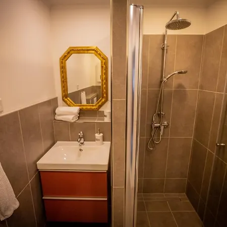Zur Linde Appartement *